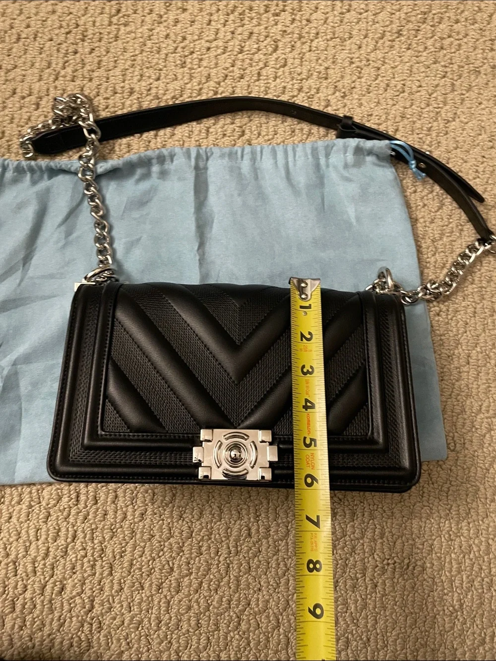 Tiffany & Fred Black Chevron Leather Crossbody with Silver Chain - Picture 13 of 14